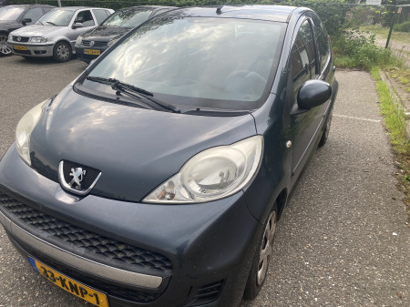 2010 Peugeot 107  €1,650